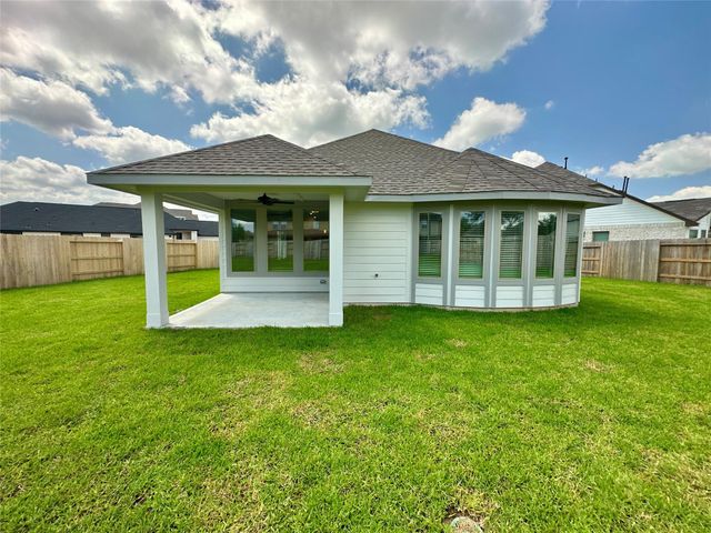 31900 Retama Ranch Lane, Conroe, TX 77386