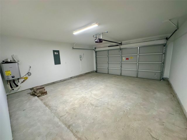 31900 Retama Ranch Lane, Conroe, TX 77386