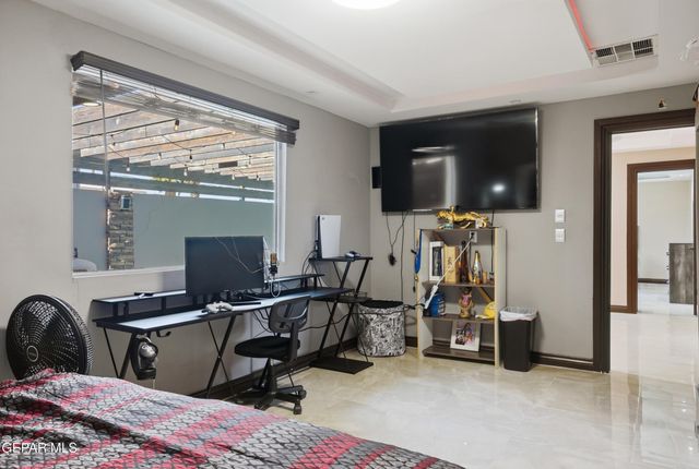 110 S GIBRALTAR Drive, El Paso, TX 79905