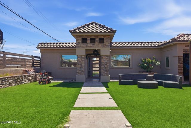 110 S GIBRALTAR Drive, El Paso, TX 79905