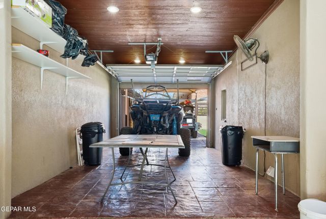 110 S GIBRALTAR Drive, El Paso, TX 79905