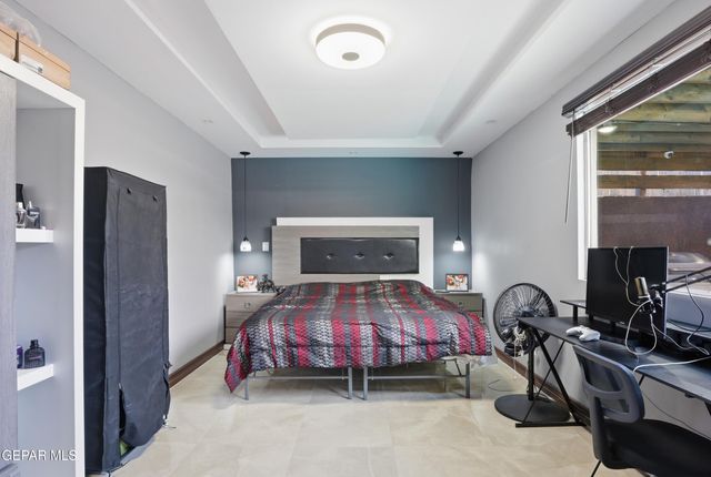 110 S GIBRALTAR Drive, El Paso, TX 79905