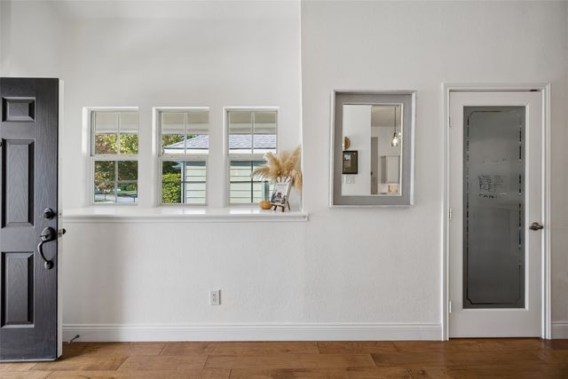 9828 Meadow Rue Drive, Mckinney, TX 75072