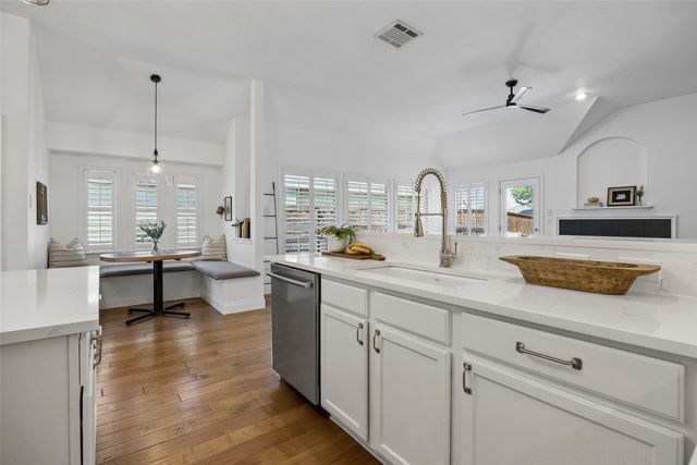 9828 Meadow Rue Drive, Mckinney, TX 75072