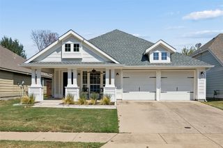 9828 Meadow Rue Drive, Mckinney, TX 75072
