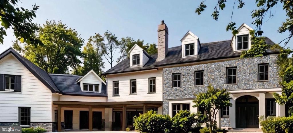 20 SLEEPY HOLLOW DR, Newtown Square, PA 19073