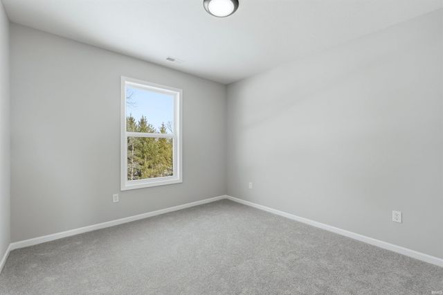 4046 Shadowood Lakes Trail, Fort Wayne, IN 46818