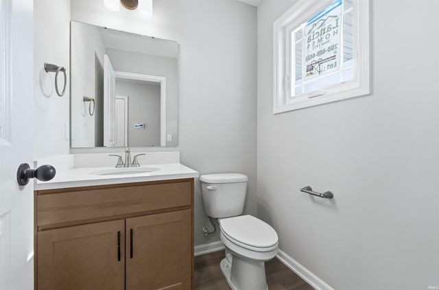 4046 Shadowood Lakes Trail, Fort Wayne, IN 46818