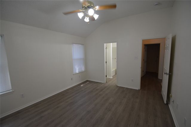 10212 Lone Eagle Court, Fort Worth, TX 76108