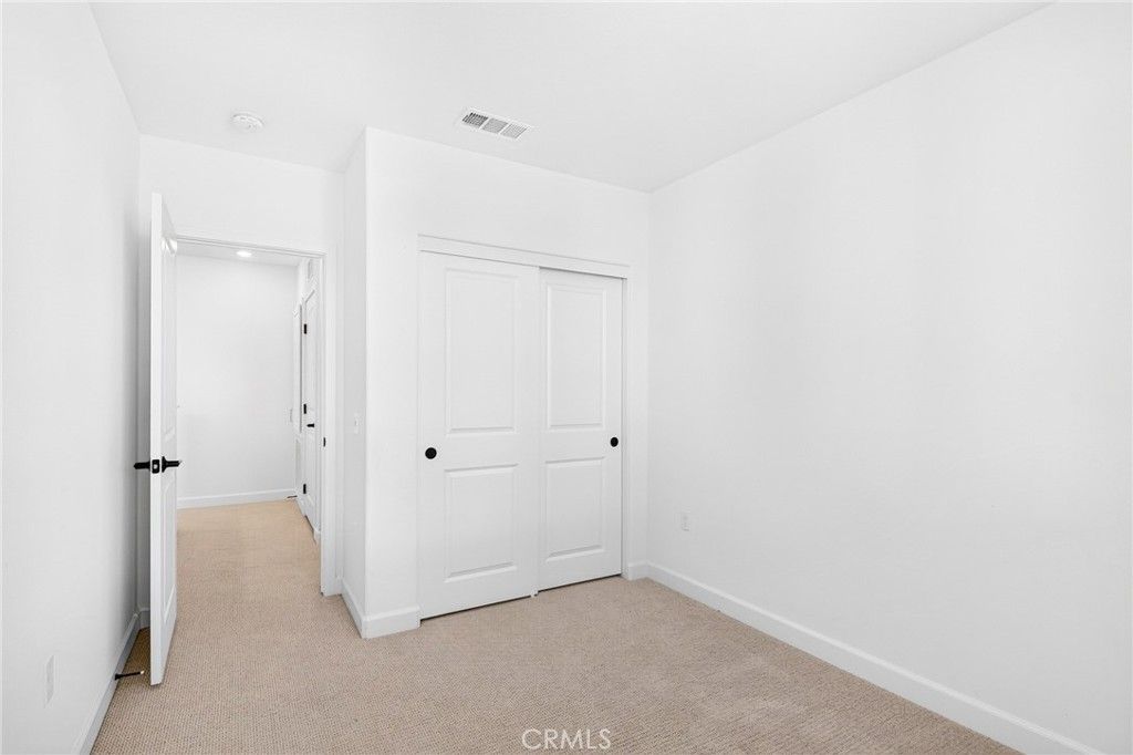 Image 39 of property listing at 2402 Cascalote Loop, San Diego, CA 92154