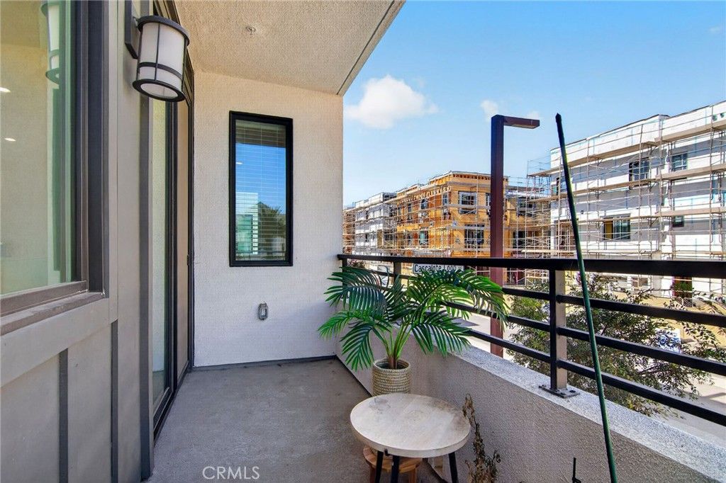 Image 44 of property listing at 2402 Cascalote Loop, San Diego, CA 92154
