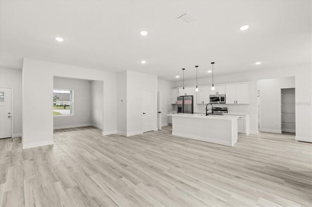 17958 SW 36TH AVE, Ocala, FL 34473