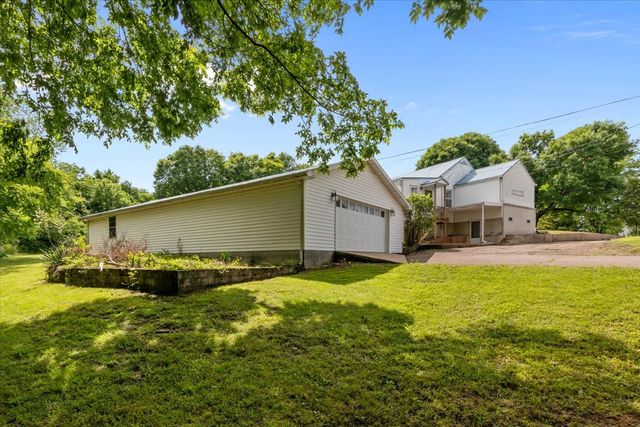 3030 Highway 49, E, Charlotte, TN 37036