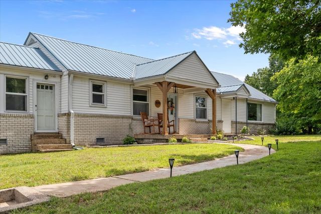 3030 Highway 49, E, Charlotte, TN 37036