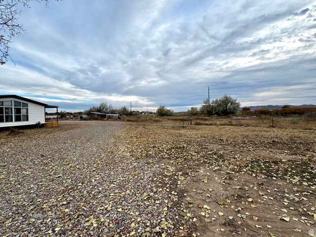 1720 E 500 S, Naples, UT 84078