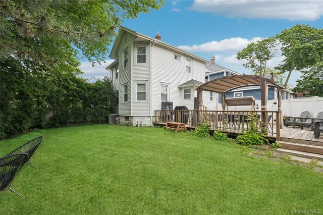104 Park Avenue, Babylon, NY 11702