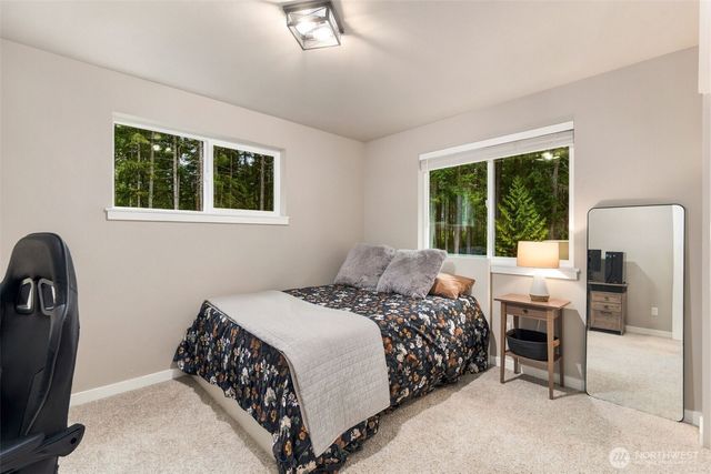 945 & 953 Lummi Drive, Fox Island, WA 98333