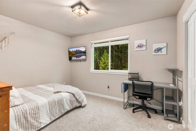 945 & 953 Lummi Drive, Fox Island, WA 98333