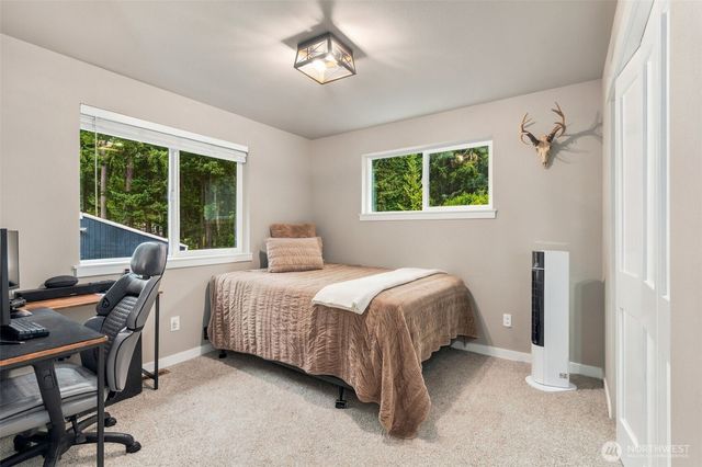 945 & 953 Lummi Drive, Fox Island, WA 98333