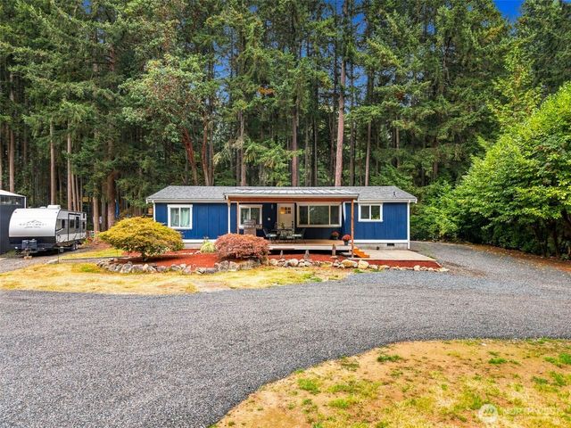 945 & 953 Lummi Drive, Fox Island, WA 98333