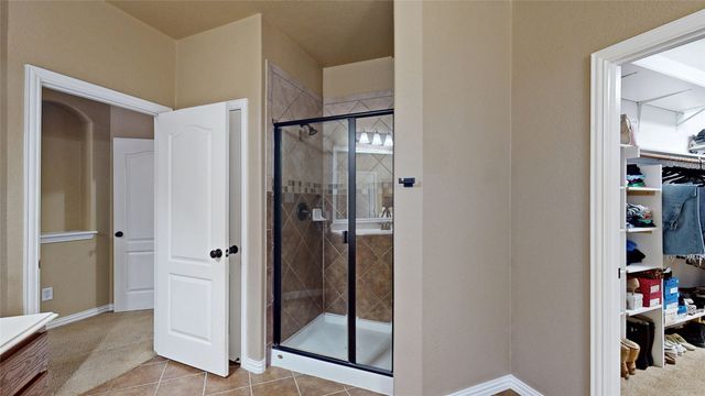 1736 Lewis Crossing Drive, Keller, TX 76248