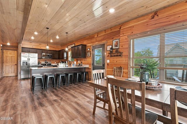 315 Paul Lafollette Way, Sevierville, TN 37876