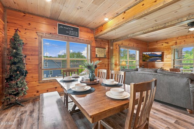 315 Paul Lafollette Way, Sevierville, TN 37876