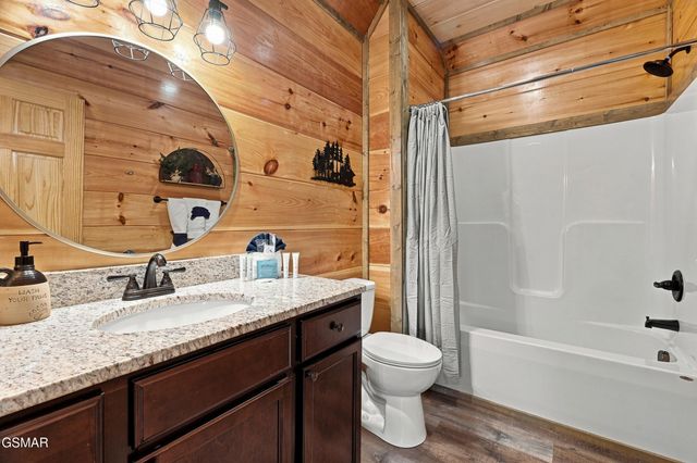 315 Paul Lafollette Way, Sevierville, TN 37876