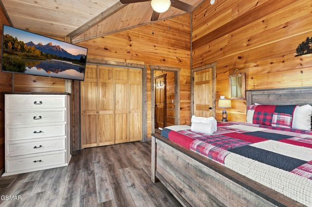 315 Paul Lafollette Way, Sevierville, TN 37876