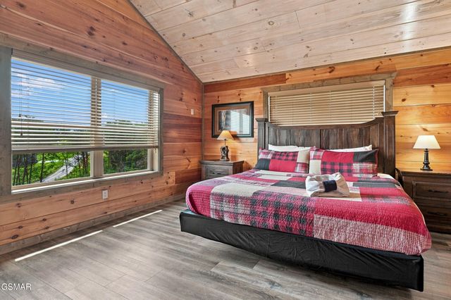315 Paul Lafollette Way, Sevierville, TN 37876