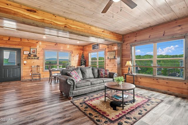 315 Paul Lafollette Way, Sevierville, TN 37876