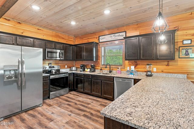 315 Paul Lafollette Way, Sevierville, TN 37876
