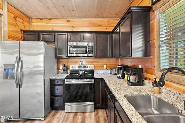 315 Paul Lafollette Way, Sevierville, TN 37876