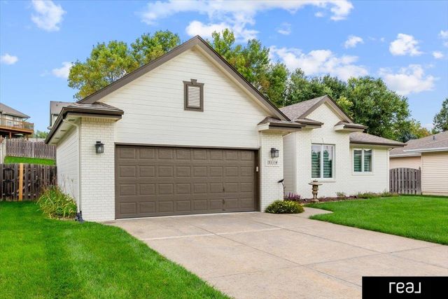 5114 Timberridge Drive, Bellevue, NE 68133