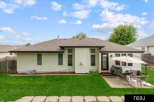 5114 Timberridge Drive, Bellevue, NE 68133