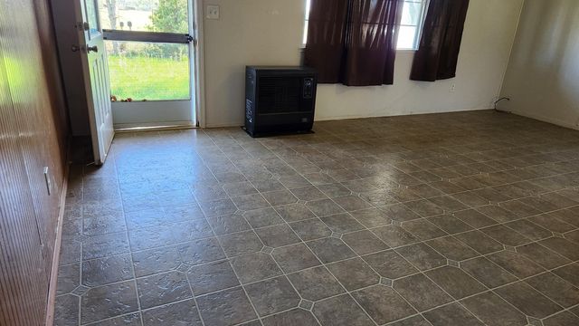 19215 Hooker Creek Road, Cottonwood, CA 96022