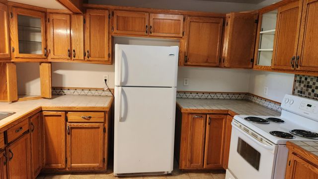 19215 Hooker Creek Road, Cottonwood, CA 96022