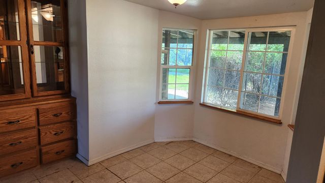 19215 Hooker Creek Road, Cottonwood, CA 96022