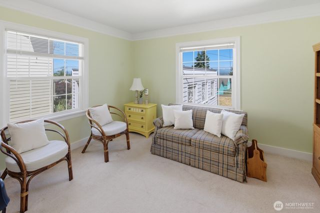 5627 Colby Avenue, Everett, WA 98203