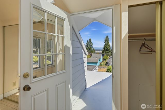 5627 Colby Avenue, Everett, WA 98203