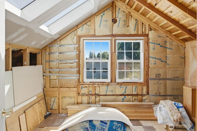 5627 Colby Avenue, Everett, WA 98203
