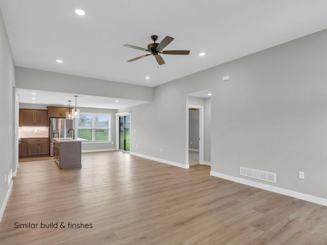 1800 WES MILLIGAN LN, Columbia, MO 65201