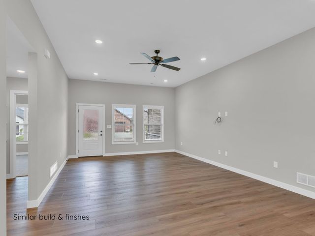 1800 WES MILLIGAN LN, Columbia, MO 65201