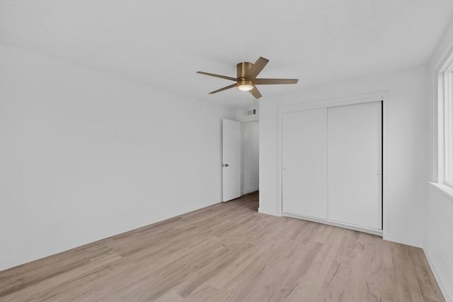 2429 Palomas Drive NE, Albuquerque, NM 87110