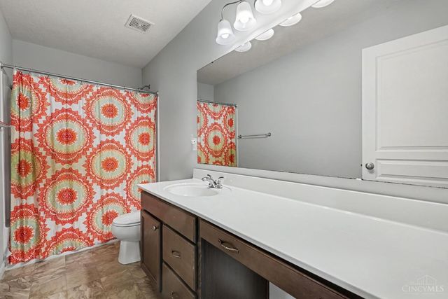 9621 Averi Court, Harrison, OH 45030