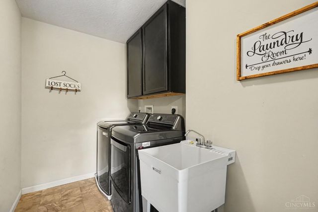 9621 Averi Court, Harrison, OH 45030