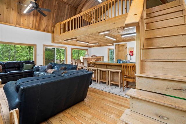 168 Laurel Lane, Stanton, KY 40380