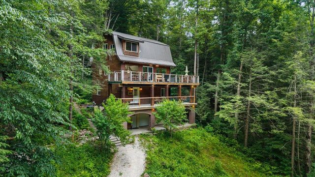 168 Laurel Lane, Stanton, KY 40380