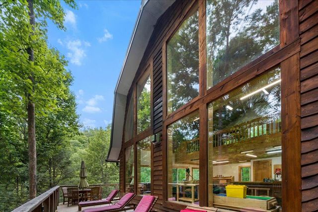 168 Laurel Lane, Stanton, KY 40380