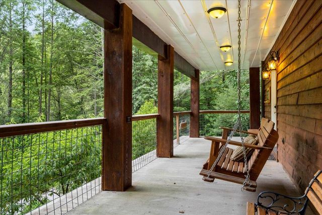 168 Laurel Lane, Stanton, KY 40380